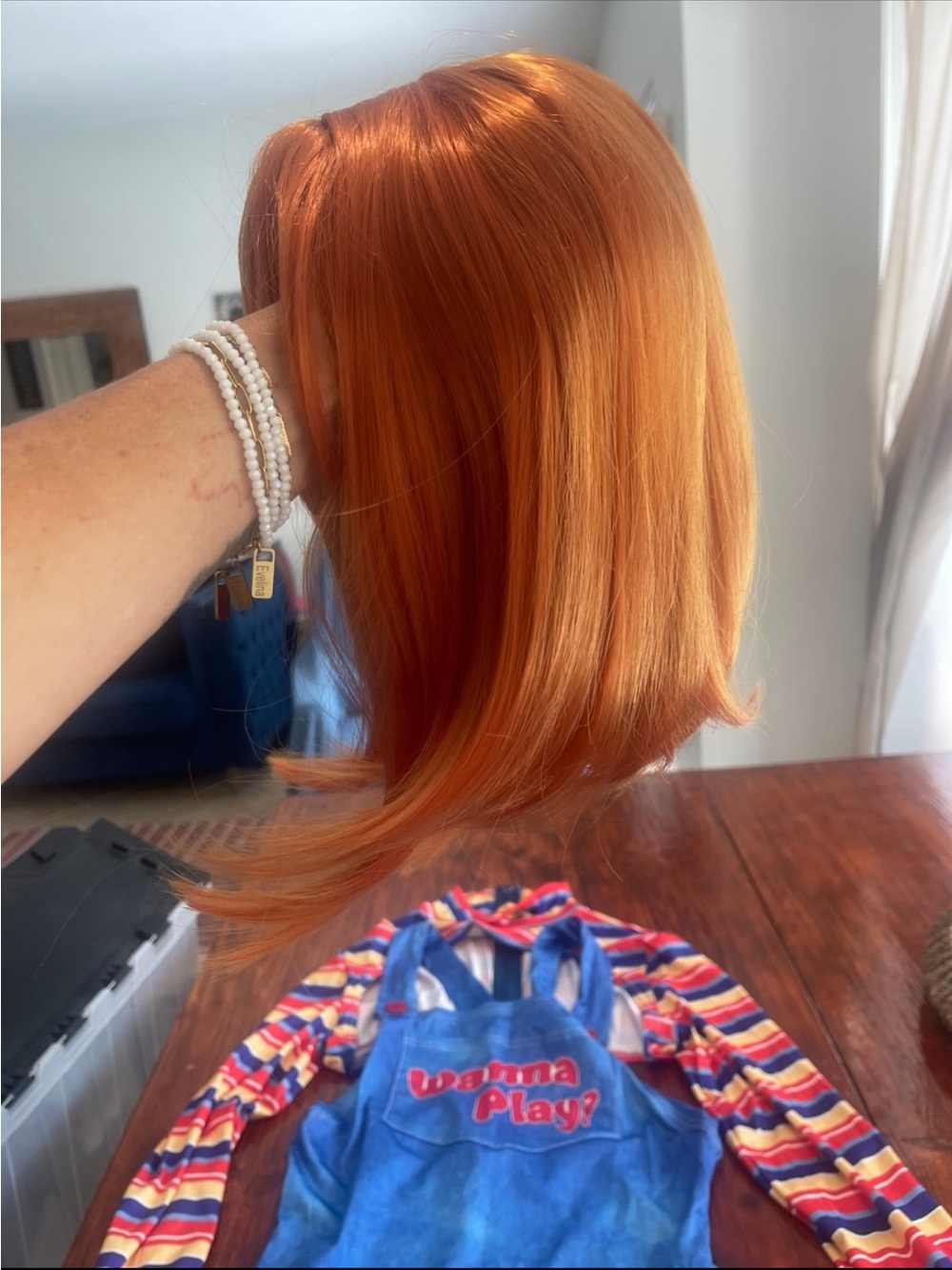 Womans Chucky costume COMPLETE W WIG AND ACCESSORIES - Picture 3 of 8